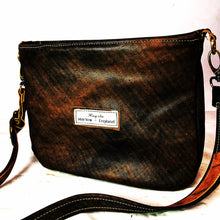 Load image into Gallery viewer, Bespoke Small leather Shoulder bag