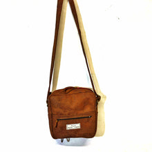 Load image into Gallery viewer, Bespoke Small leather Shoulder bag