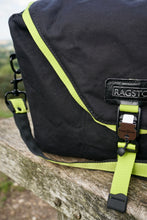 Load image into Gallery viewer, Canvas Messenger Bag