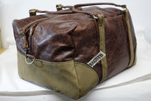 Load image into Gallery viewer, Leather Holdall - medium