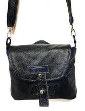 Load image into Gallery viewer, Unlined Leather Small shoulder bag
