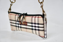 Load image into Gallery viewer, Burberry fabric Shoulder Bag No4 of 4