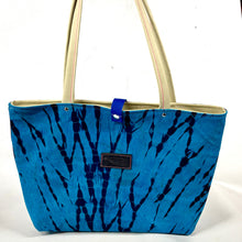 Load image into Gallery viewer, Suede Tote Bag