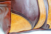 Load image into Gallery viewer, Leather Holdall - large
