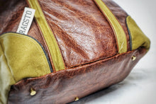 Load image into Gallery viewer, Leather Holdall - small