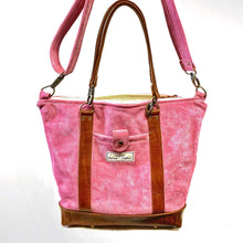 Load image into Gallery viewer, Large leather shoulder bag