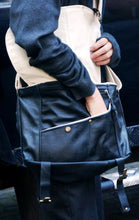 Load image into Gallery viewer, Satchel style leather shoulder bag