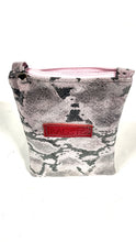 Load image into Gallery viewer, Pink &amp; Silver Leather Essentials Pouch
