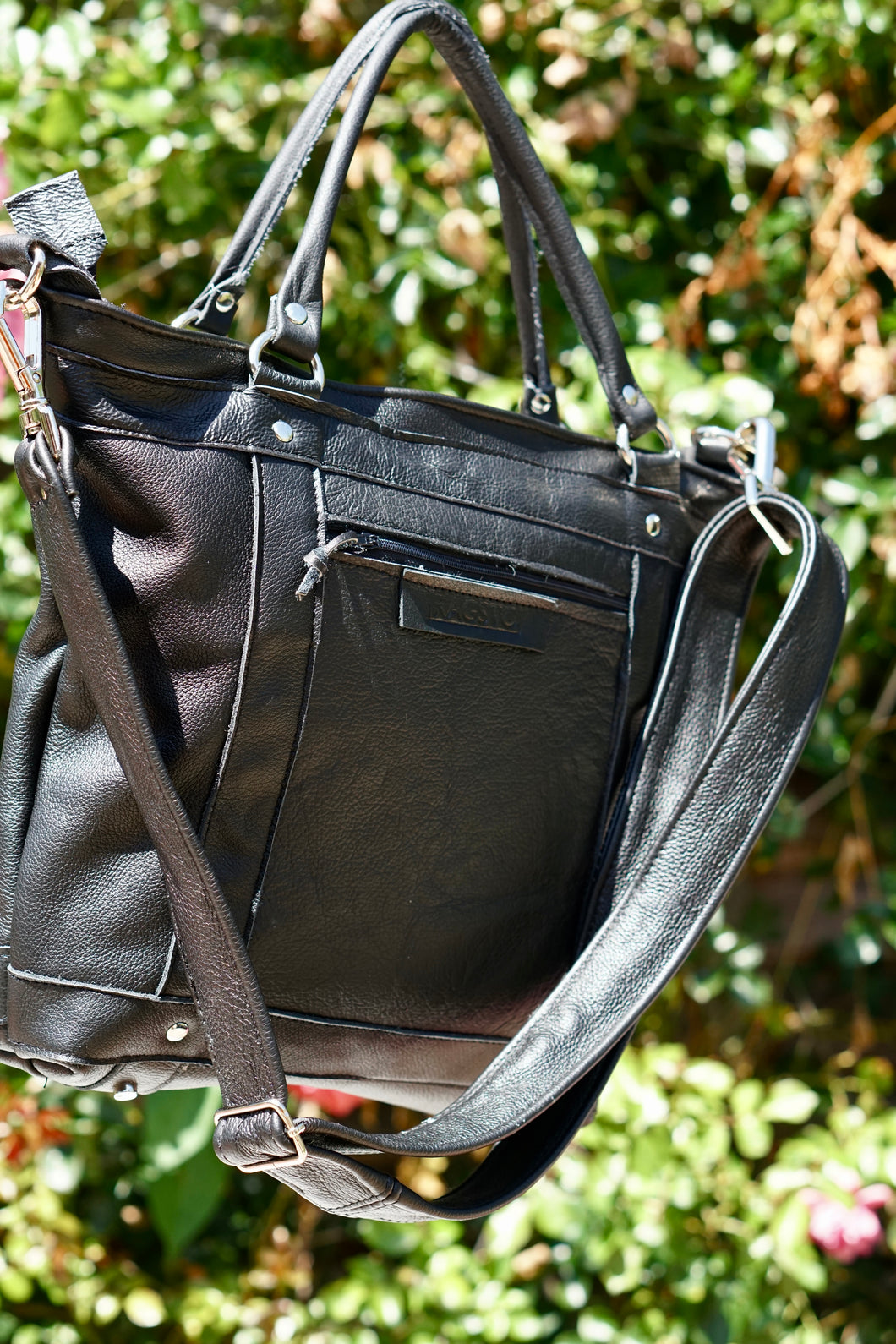 Black & Grey leather shoulder bag