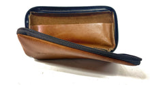 Load image into Gallery viewer, Leather Essentials Pouch
