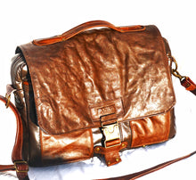 Load image into Gallery viewer, Bespoke leather shoulder/laptop bag
