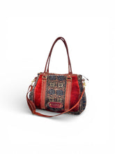 Load image into Gallery viewer, Bespoke Bag from your fabrics
