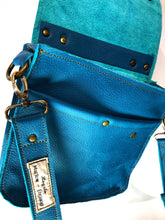 Load image into Gallery viewer, Raw Leather Satchel Small in Teal
