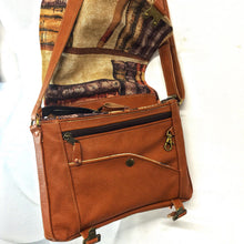 Load image into Gallery viewer, Upcycled Small leather shoulder bag
