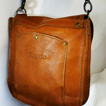 Load image into Gallery viewer, Unlined Leather Small shoulder bag
