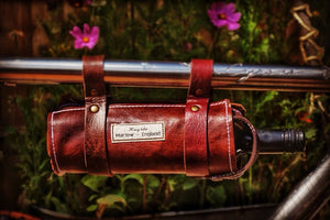 Leather bottle carrier